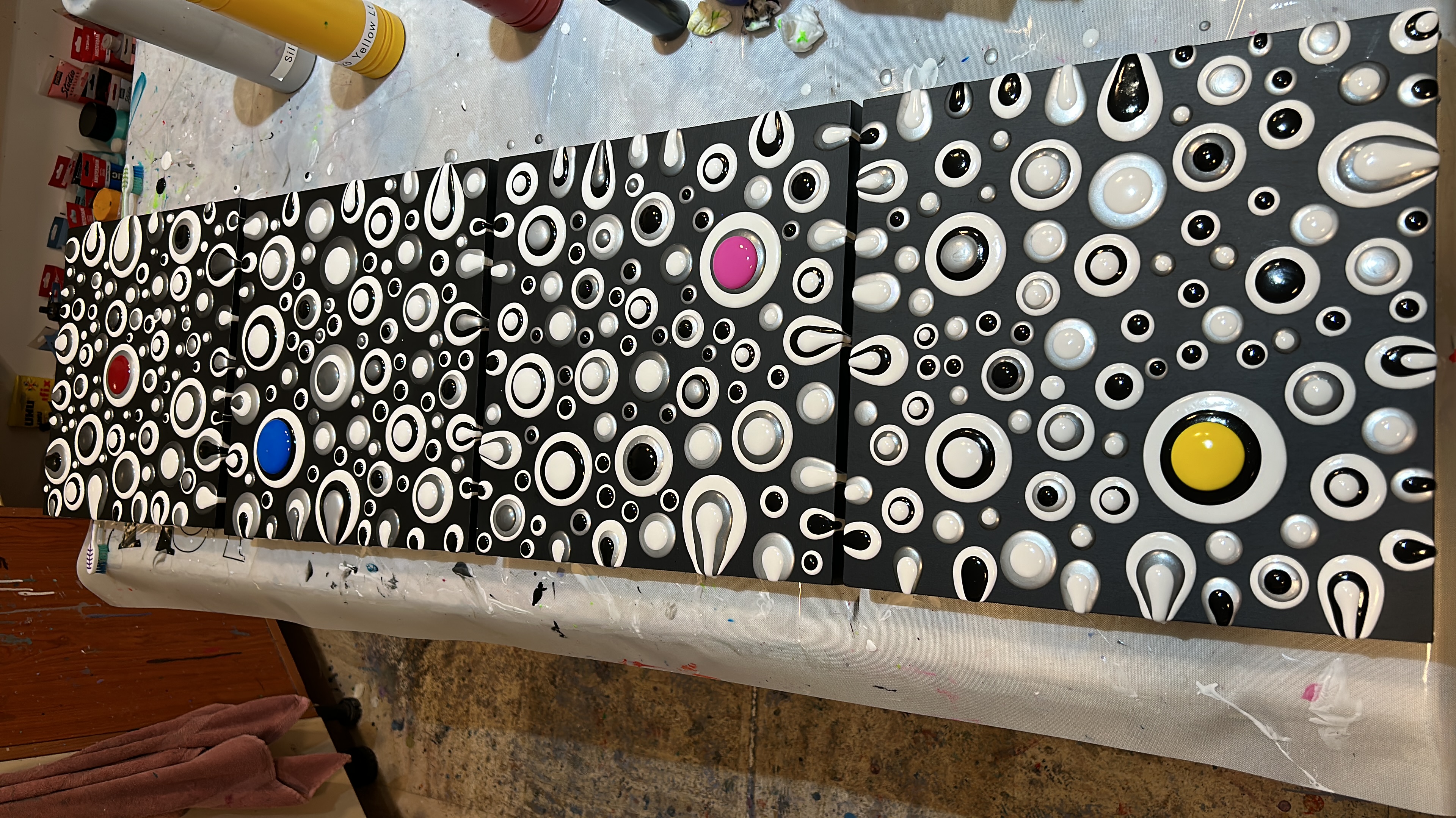 Quantum Red Yellow Pink Blue